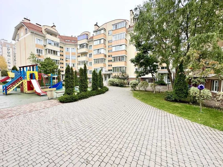 Продам 2к ЖК  Петровський Квартал вул Богдана Хмельницького 9-в