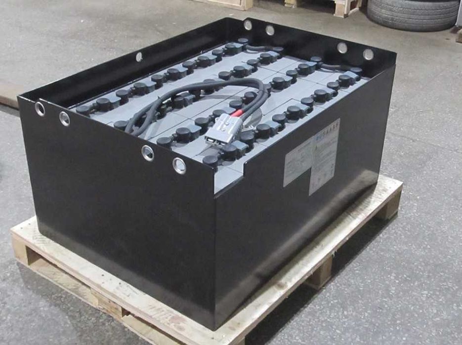 Тягові акумулятори, батареї до навантажувачів, погрузчиків Balkancar