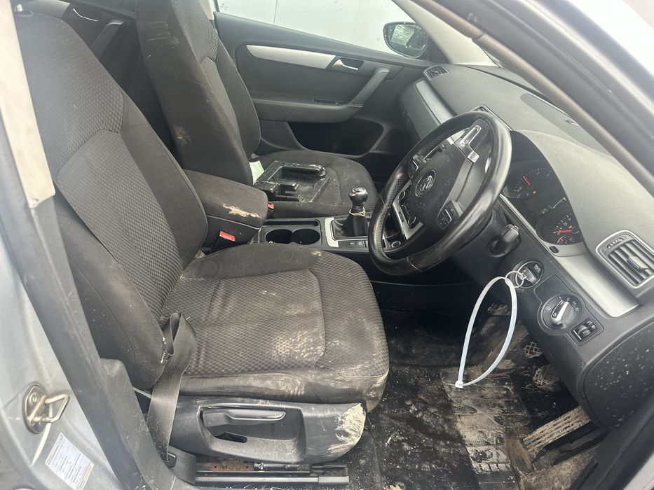Volkswagen Passat silnik 1,6 TDI 2011r,Anglik z kluczykami