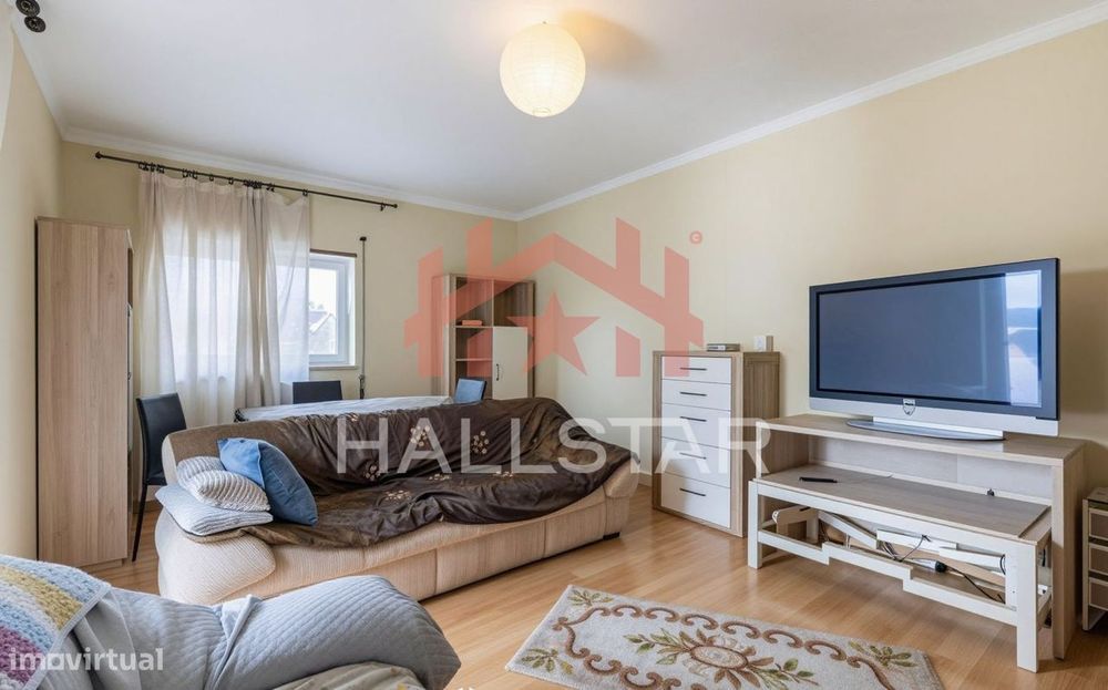 Apartamento T4 / Investimento / Cruz d’Areia
