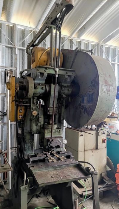 Prensa Mecânica NIAGARA A 2½ – 22 Toneladas | Industrial, Robusta e Op