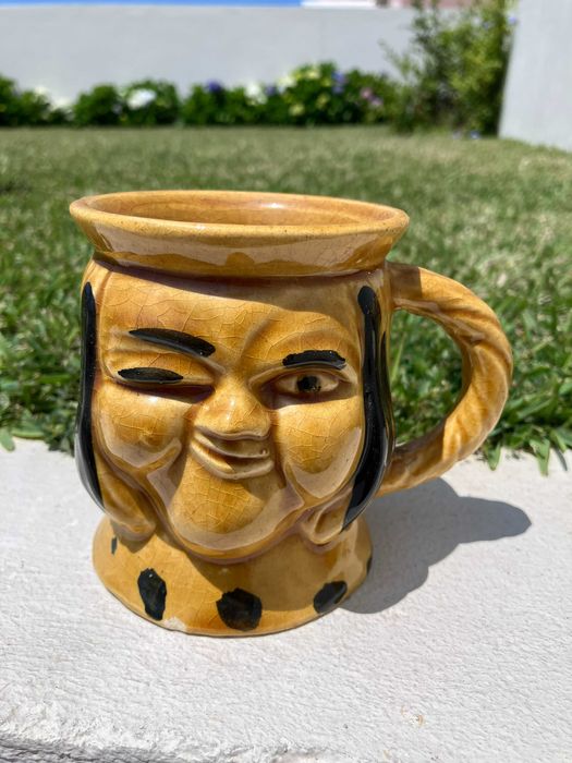 Conjunto de Jarro e Caneca