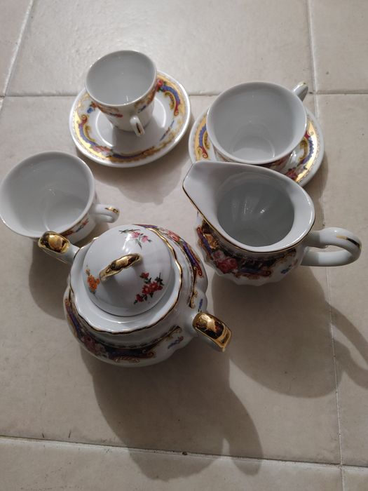 Classic Assorted Tableware479043699281111042