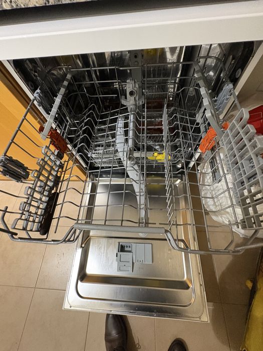 Maquina de Lavar a Loiça Hotpoint Ariston