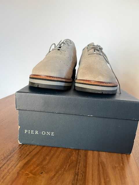 Buty oksfordki skórzane damskie Pier One