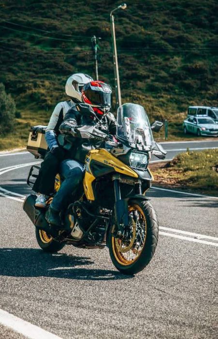 Suzuki V Strom 1050 xt