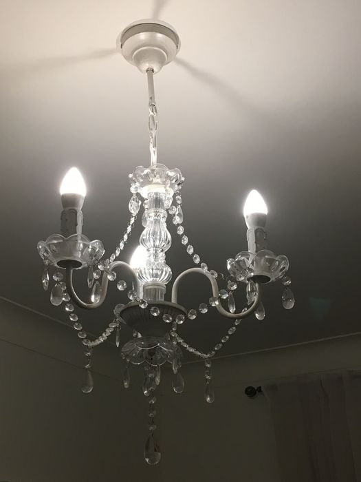 Candeeiro de tecto suspenso com lâmpadas led incluídas