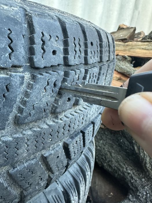 Продам Шины R13 с дисками