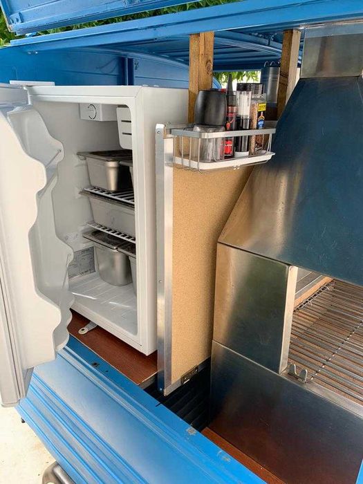 VENDO NEGOCIO, VIATURA PARA VENDA DE BIFANAS PREGOS E GRELHADOS