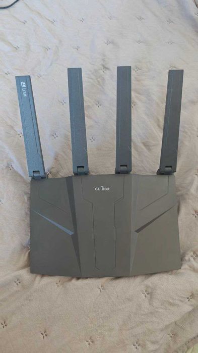 Router GL.iNet Flint 3 (GL-BE9300)