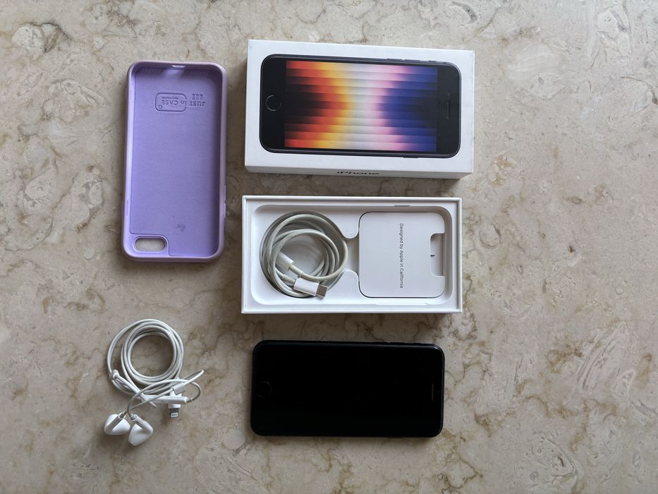 Iphone SE 2022 (3 geração) 64 GB- caixa, fones e capa