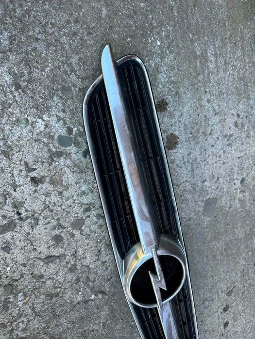 Opel Vectra C Grill Atrapa