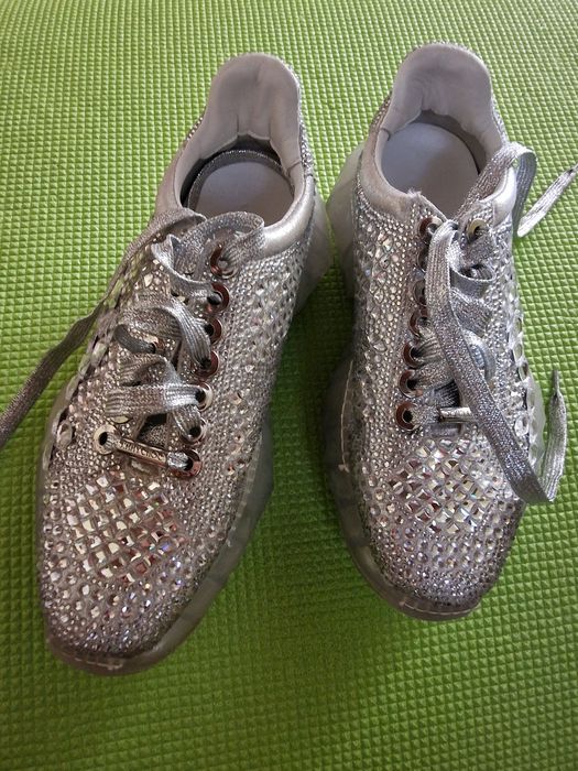 Гламурні кросівки фірми Jim Ychoo