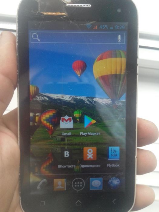 Продам fly телефон