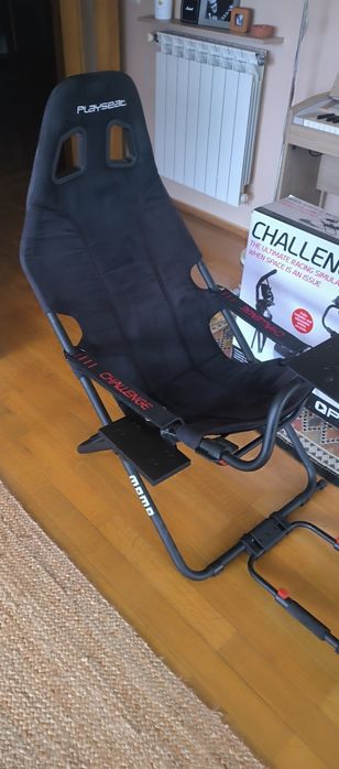 Cockpit Sim Racing Playseat Challenge com extras