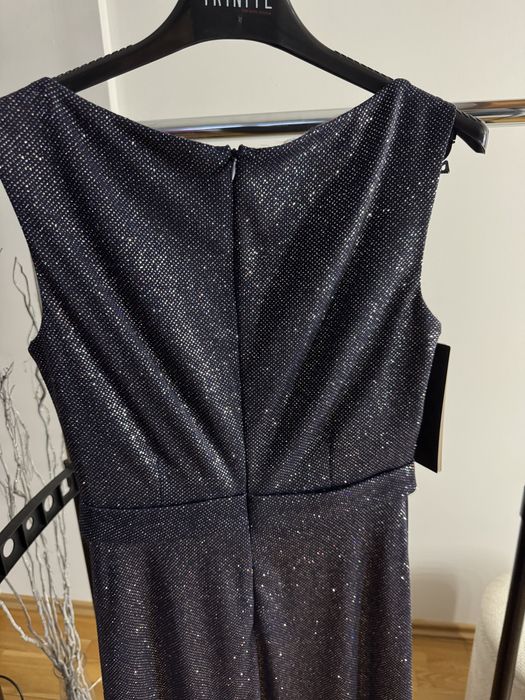 Granatowa sukienka BB Studio 36 S