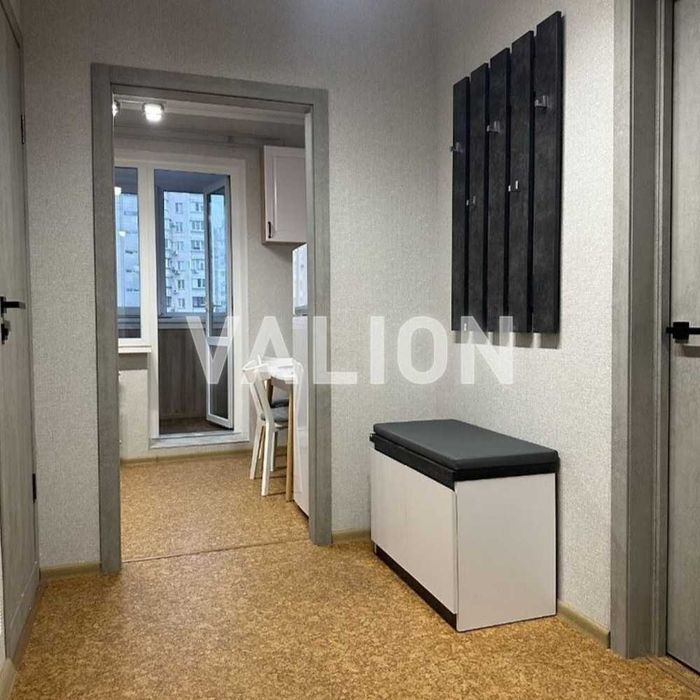 Продаж 1-кімн. квартири з ремонтом, просп. Григоренка, метро Позняки