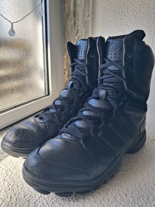 Botas Adidas GSG 9.2