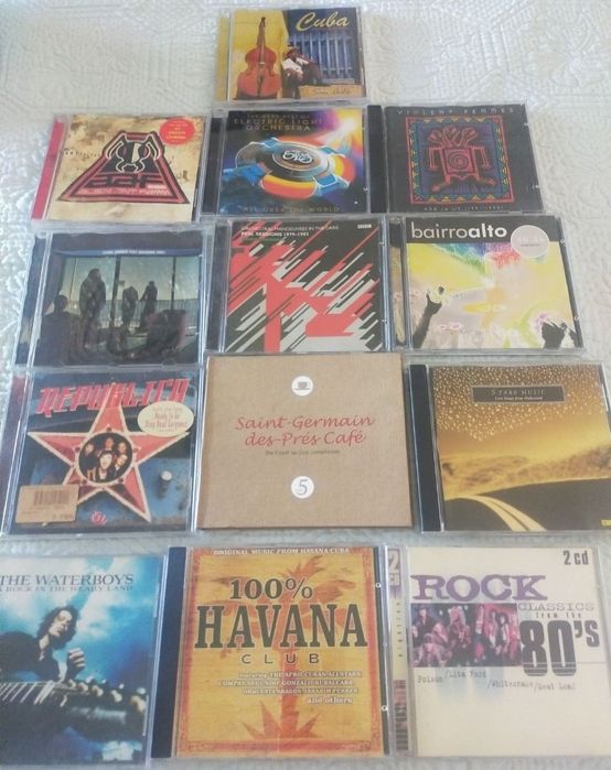 Lote de cds de música