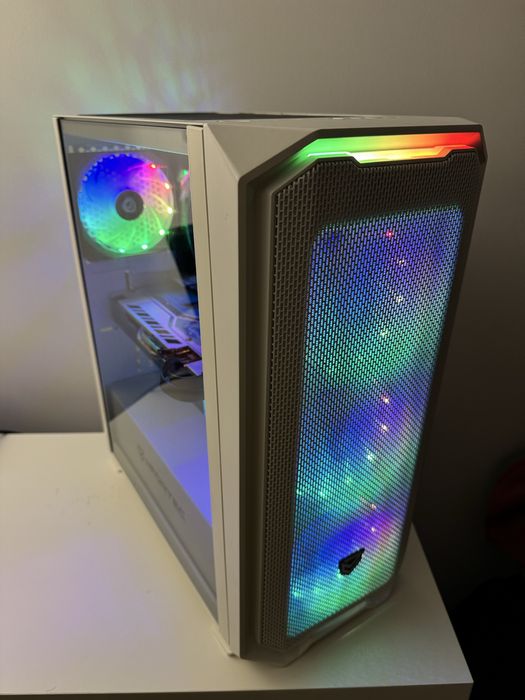 PC Gaming (Ryzen 5 • 24GB Ram • 500GB SSD • RX580 8GB)