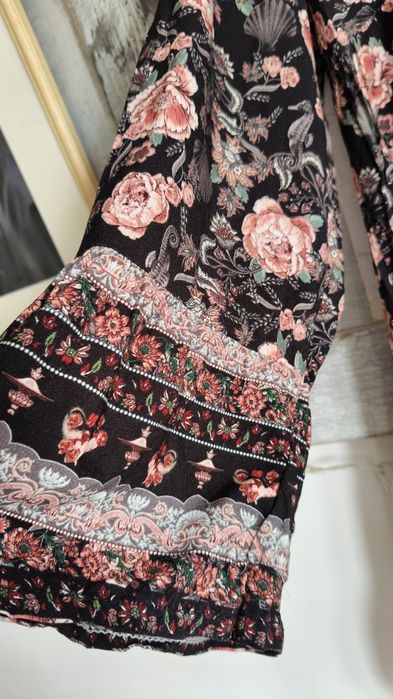 Unisono sukienka luźna