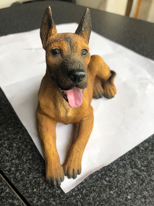 Pequena Escultura madeira dog alemão