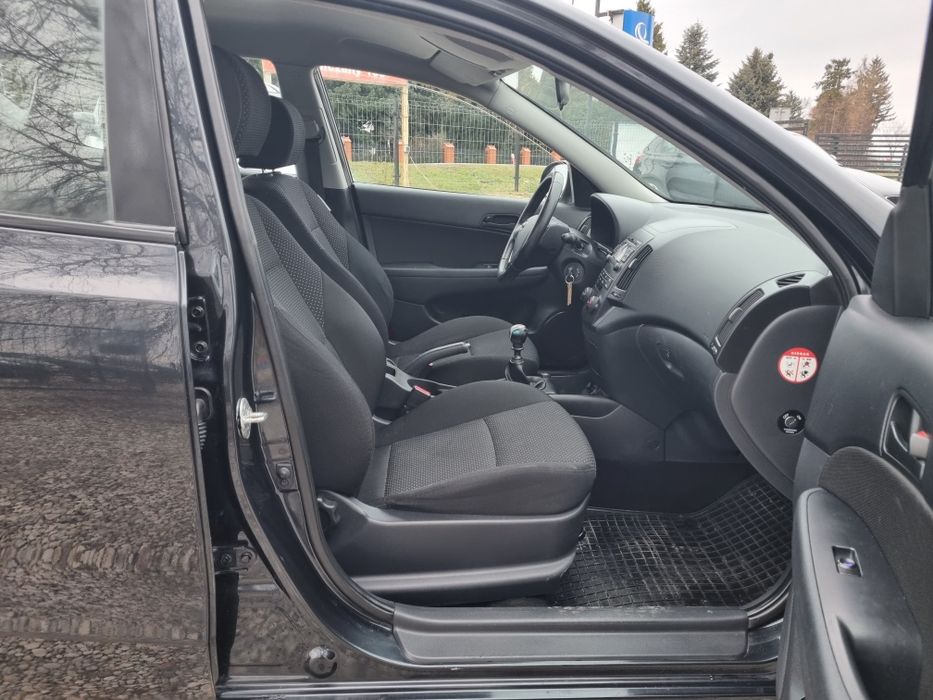 Hyundai i30 2009/10 rok 1.4 LPG  Zadbany