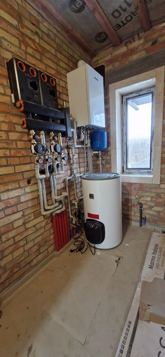 Монтаж систем опалення та комунікацій