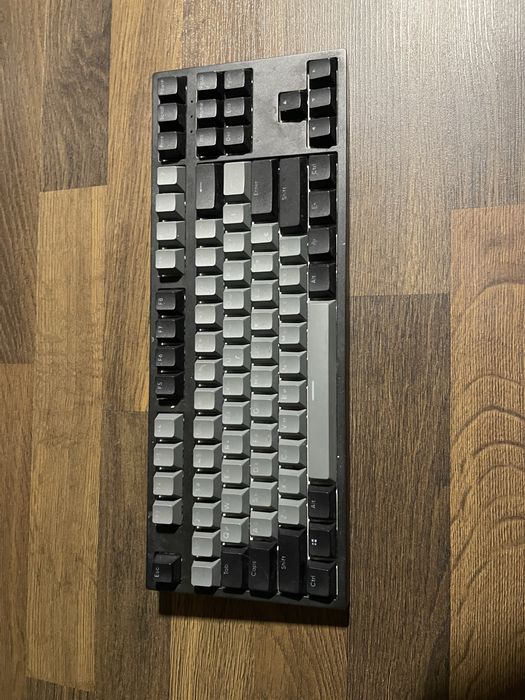 Dark projekt kd87a, hot swaps, blue switch