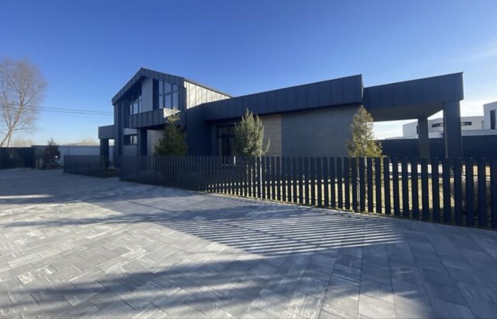 Продам будинок Осокорки вихід на воду