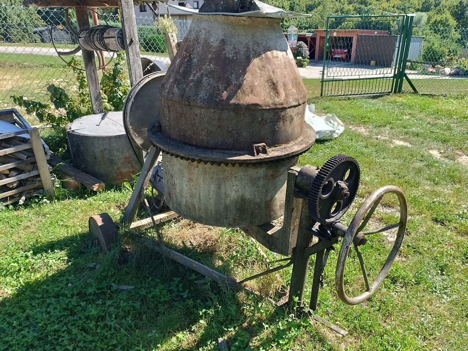 Betoniarka 250 litrów