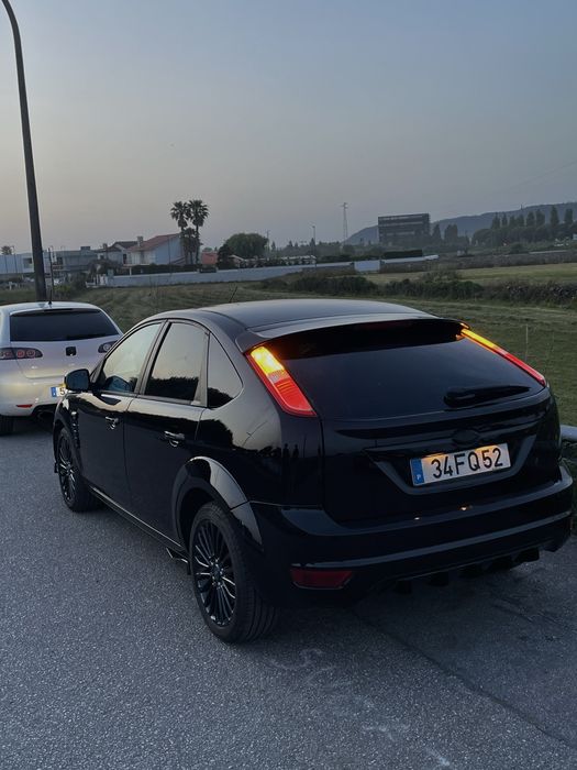Ford Focus mk2 1.6 TDCI "LOOK RS" foto 2