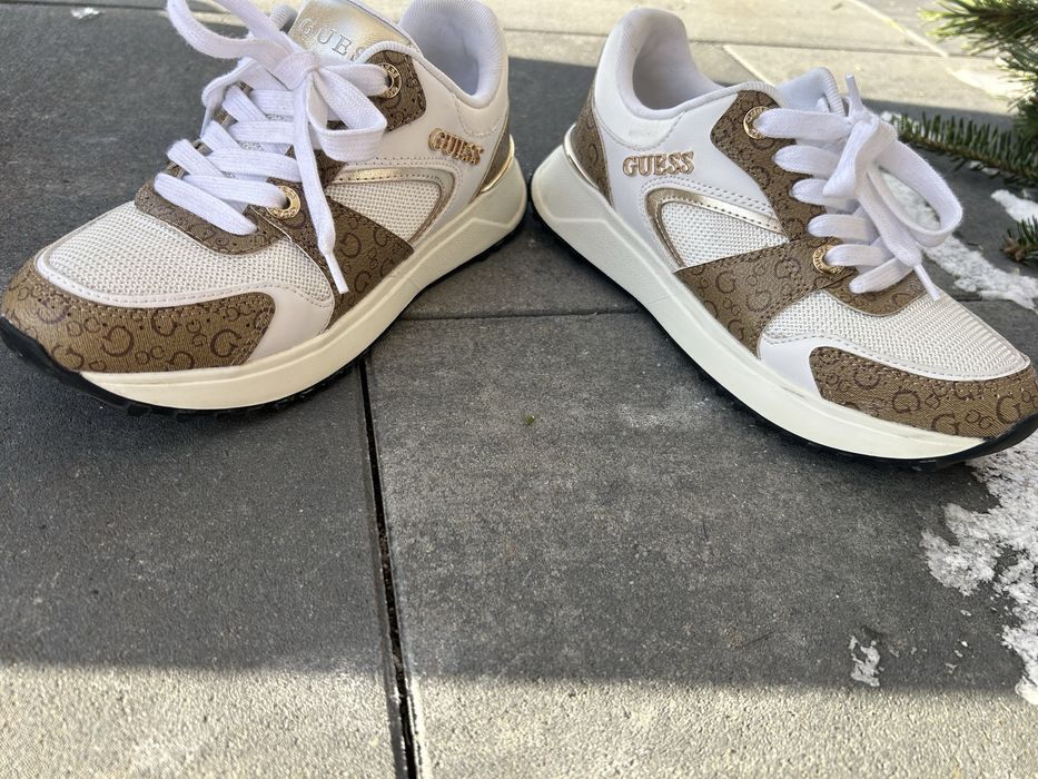 Buty Guess rozm.36