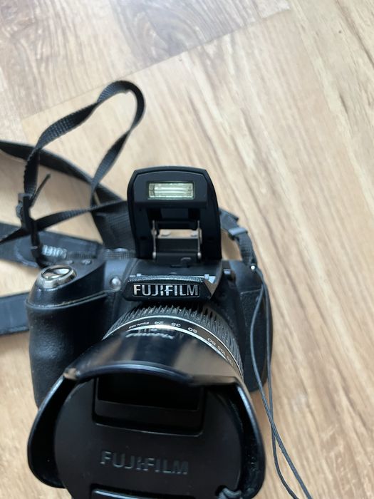Fujifilm FinePix HS10