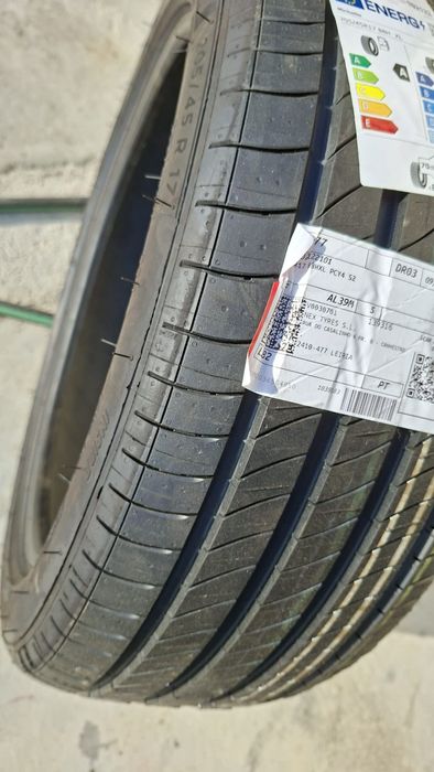 2 Pneus e Jante 205/45 R17 Peugeot 208