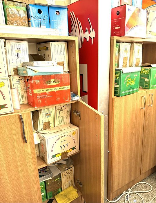 3-х нит. ОВЕРЛОК промисловий , швейне обладнання.