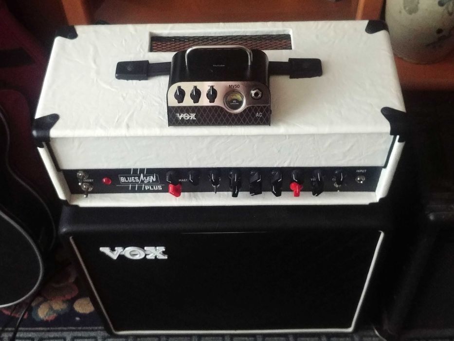 Ламповий гітарний підсилювач VOX MV50 AC