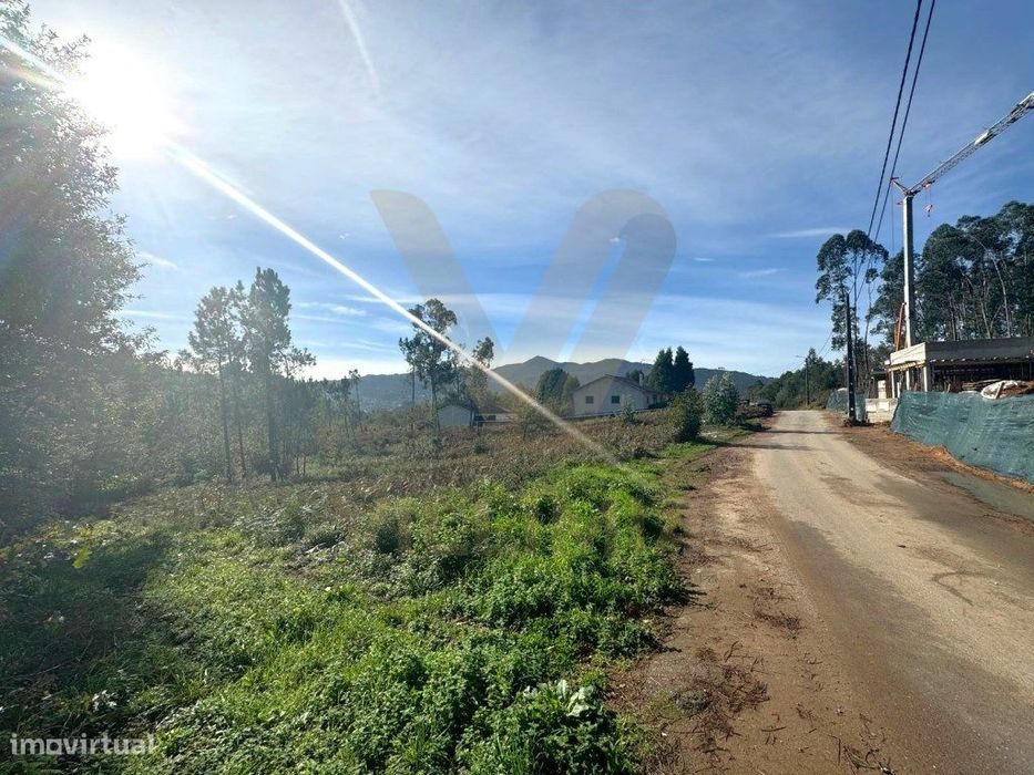 Terreno 847 m² - Rebordões Souto - Ponte de Lima