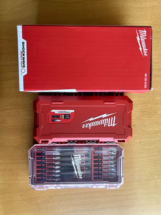Zestaw bitów udarowych Milwaukee 100 cz.