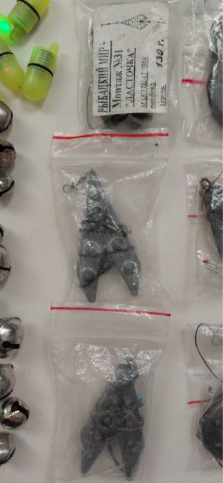 В продаже снасти для речной и озёрной рыбалки