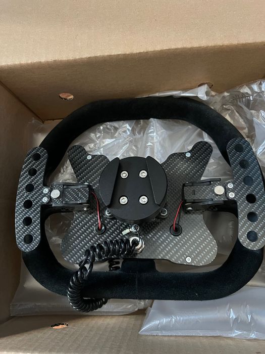 Sparco P310 + Ascher Racing Buttonplate C20L + Simucube QR
