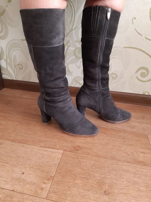 Продам сапоги женские