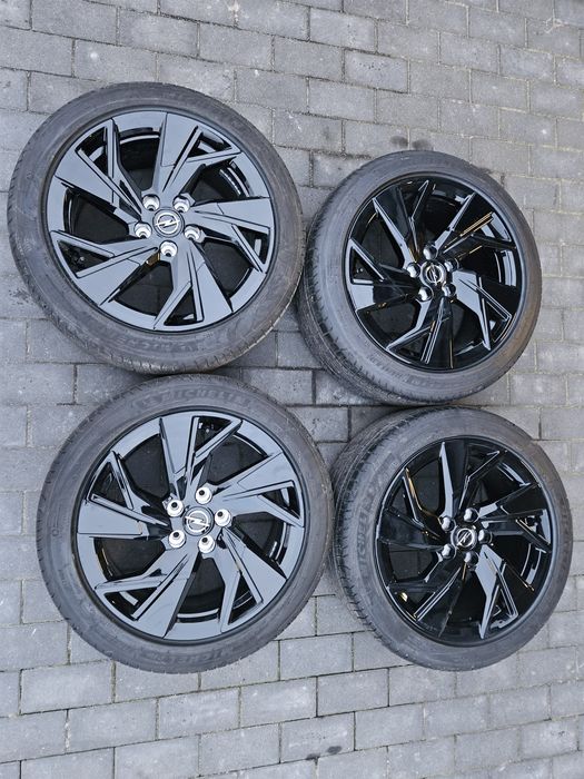 Alufelgi 17 Koła Opel Astra L 5x108