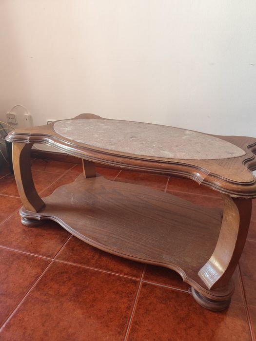 Mesa de sala oval