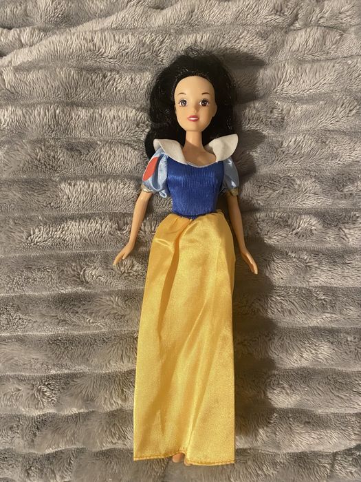 Klasyczna lalka Disneya Śnieżka Snow White