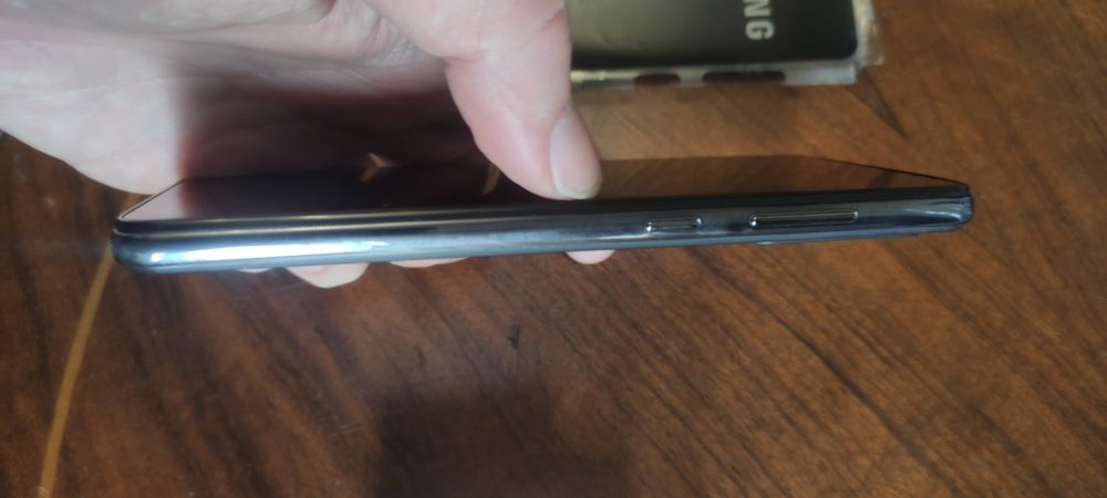 Продам Samsung A52 6+6/128 гигабайт