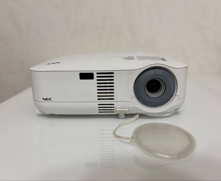 Проектор NEC VT580 | Отличное состояние
