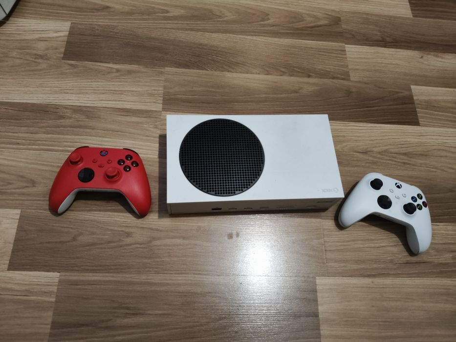 X box series s i 2 pady