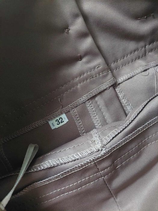 Elegancka spodniczka mini   rozm. 38