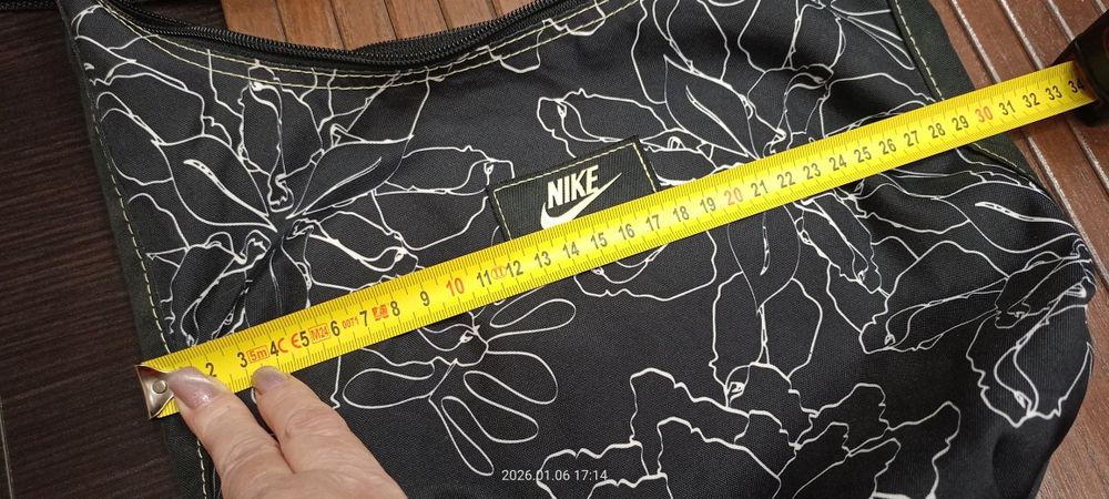 Torebka listonoszka Nike